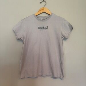 Brooklyn Cloth Originals Graphic T-Shirt Light Gray Cotton Crew Neck Womens M